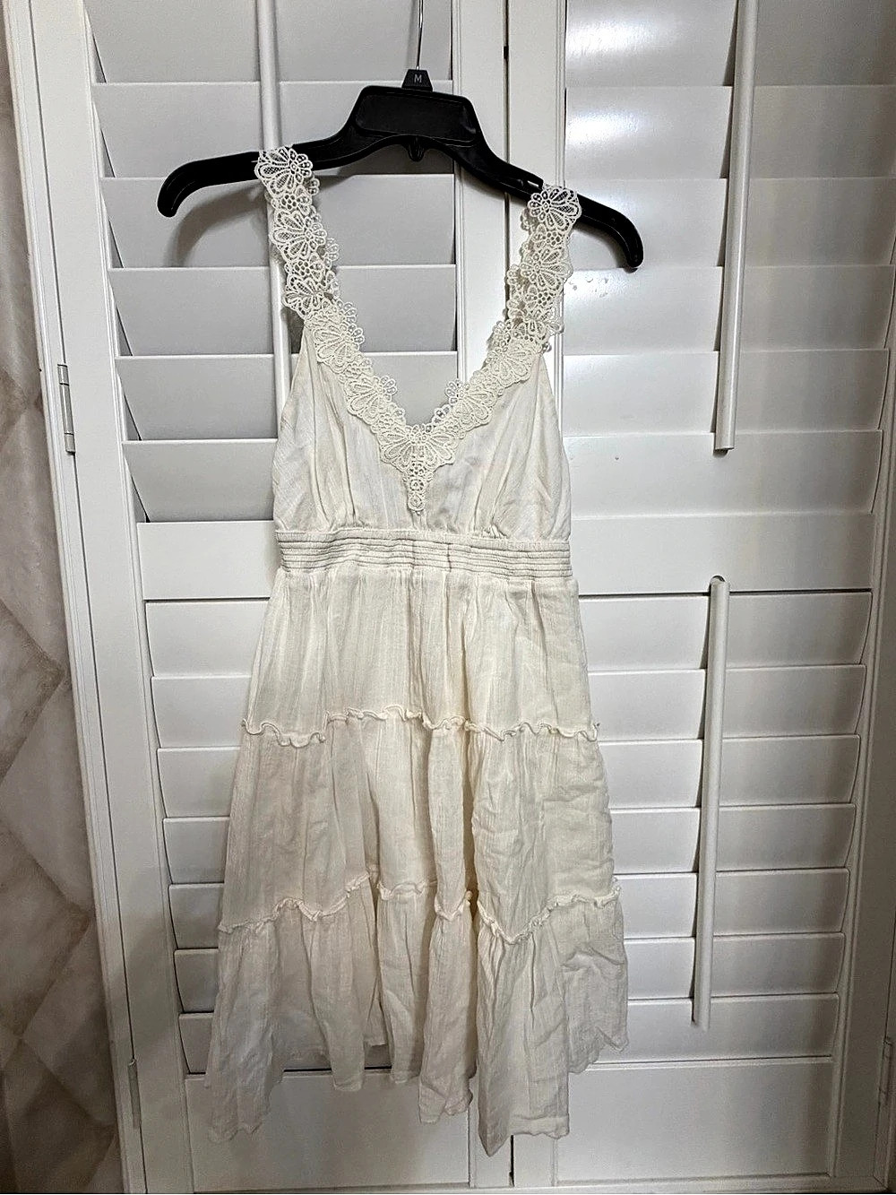 Express Ivory Lace Trim Tiered Maxi Dress Size M Boho Cottagecore